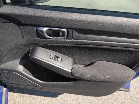 Used 2022 Honda Civic LX image 10