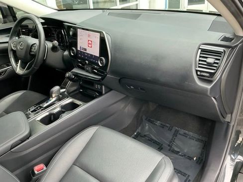 Used 2023 Lexus NX 250 250 Base w/ Towing Package (2000 Lbs) image 16
