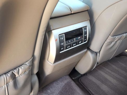 Used 2019 Lexus GX 460 Premium AWD/4WD image 31
