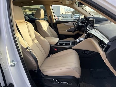 Used 2025 Acura MDX SH-AWD image 10