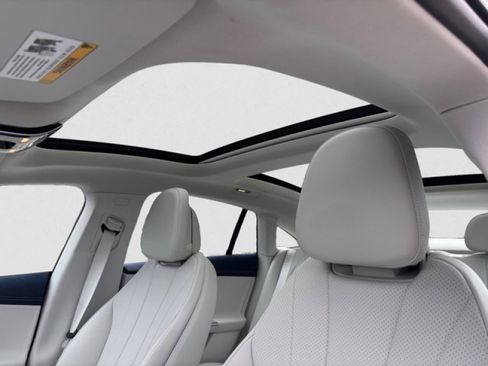 Used 2023 Mercedes-Benz EQE 350+ 4MATIC Sedan w/ Exclusive Trim Package image 12