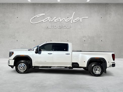 Used 2020 GMC Sierra 3500 Denali w/ Denali Ultimate Package image 11