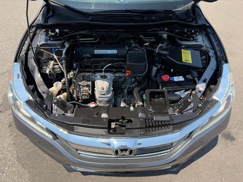 Used 2016 Honda Accord EX image 13