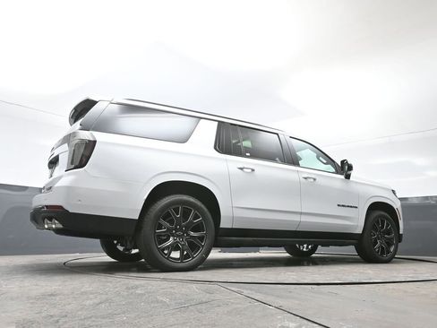 New 2026 Chevrolet Suburban RST w/ RST Capability Package image 50