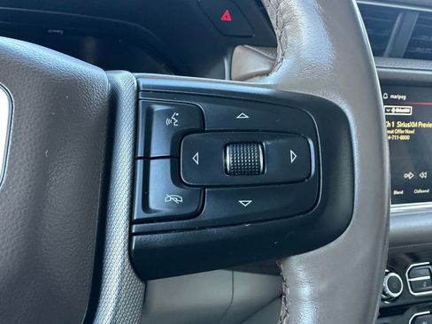 Used 2023 GMC Yukon Denali image 15