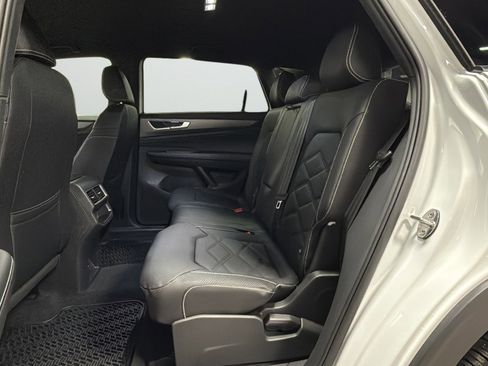New 2026 Volkswagen Atlas Cross Sport SE AWD/4WD image 26