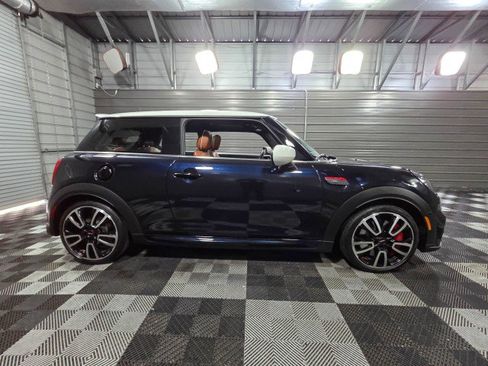 Used 2022 MINI Cooper John Cooper Works FWD image 9