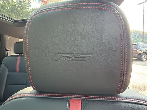 Used 2026 Chevrolet Traverse RS AWD/4WD image 24