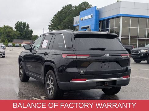 Used 2023 Jeep Grand Cherokee Limited AWD/4WD image 5