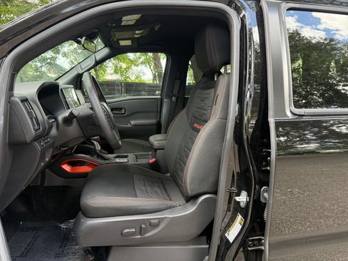 Used 2026 Nissan Frontier PRO-4X AWD/4WD image 33
