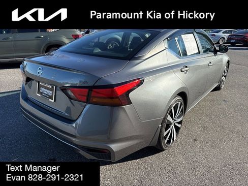 Used 2019 Nissan Altima 2.5 SR w/ SR Premium Package image 7