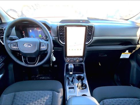 New 2025 Ford Ranger XLT w/ Equipment Group 301A High image 12