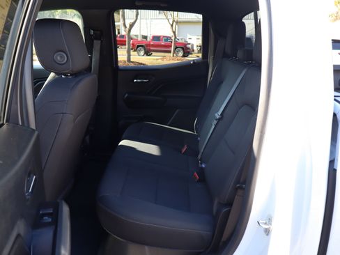 Used 2024 GMC Canyon Elevation w/ Convenience Package image 39