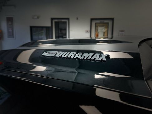 Used 2017 Chevrolet Silverado 2500 LTZ w/ Duramax Plus Package AWD/4WD image 12
