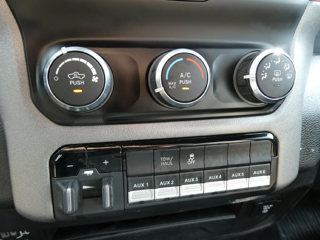 Used 2022 RAM 2500 Tradesman AWD/4WD image 25