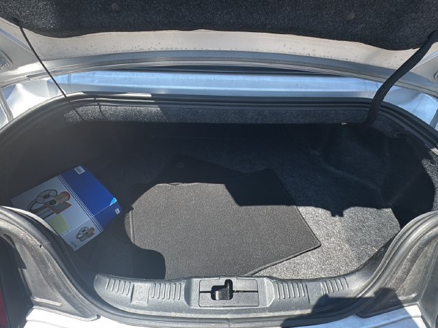 Used 2015 Ford Mustang Premium RWD image 15