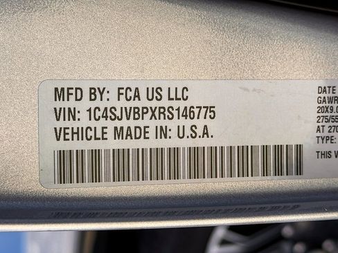 Used 2024 Jeep Wagoneer Series II w/ Flexible Seating Group image 31