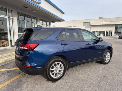 Used 2023 Chevrolet Equinox LS w/ LS Convenience Package image 8