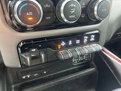 Used 2019 RAM 1500 Rebel w/ Rebel Level 2 Equipment Group AWD/4WD image 12