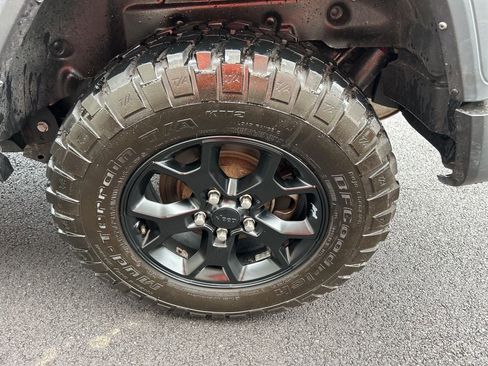 Used 2021 Jeep Wrangler Unlimited Sport image 21