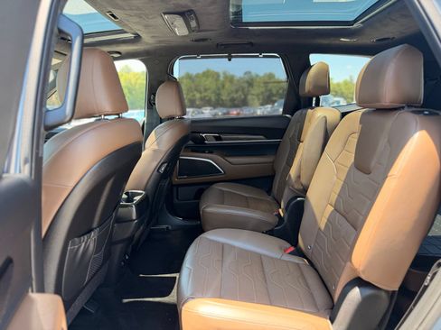 Used 2021 Kia Telluride SX w/ SX Prestige Package AWD/4WD image 18