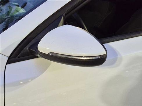 Used 2023 Kia Forte LXS w/ LXS Technology Package FWD image 6