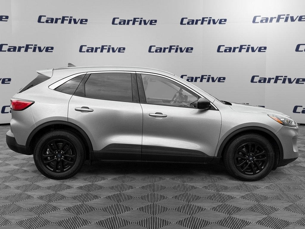 Used 2022 Ford Escape SE FWD image 7