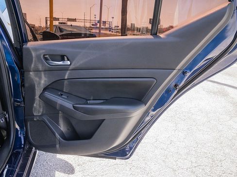 Used 2021 Nissan Altima 2.5 S FWD image 13