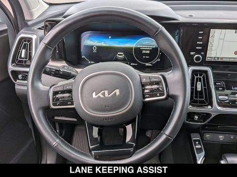 Used 2023 Kia Sorento SX AWD/4WD image 21