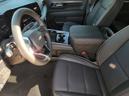 New 2026 Chevrolet Tahoe Premier AWD/4WD image 9