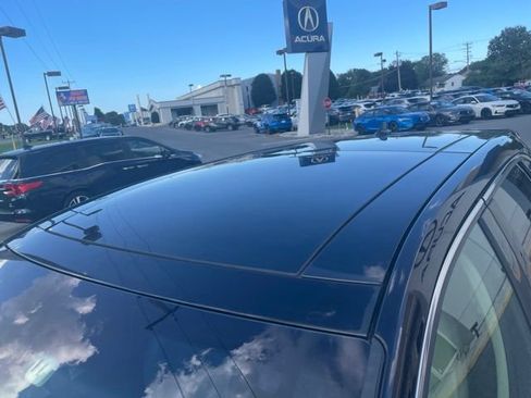 Used 2019 Ford Edge SEL w/ Equipment Group 201A AWD/4WD image 7