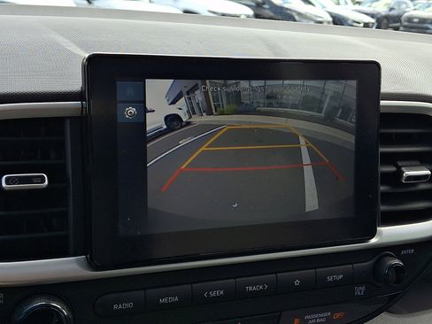 Certified 2023 Hyundai Venue SEL w/ Cargo Package FWD image 18