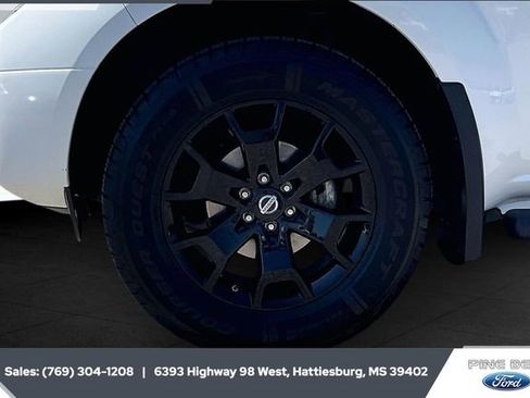 Used 2019 Nissan Frontier SV w/ Value Truck Package image 7