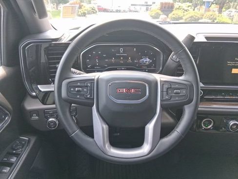 Used 2024 GMC Sierra 1500 Elevation AWD/4WD image 21
