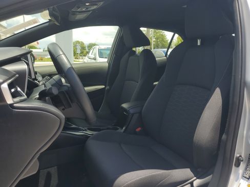 Used 2025 Toyota Corolla SE FWD image 21