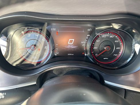 Used 2022 Dodge Charger SXT w/ Blacktop Package image 14