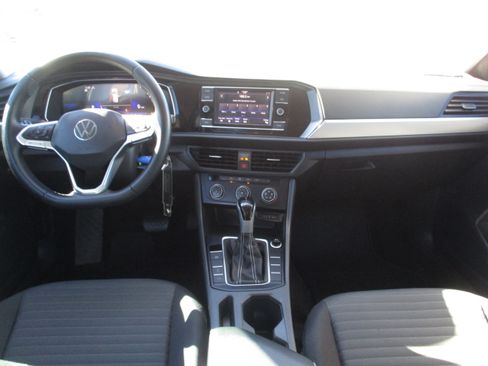 Used 2024 Volkswagen Jetta S image 19