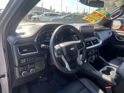 Used 2023 Chevrolet Tahoe LT w/ Luxury Package image 9