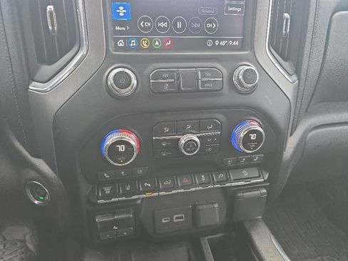 Used 2020 GMC Sierra 2500 Denali w/ Denali Ultimate Package AWD/4WD image 20