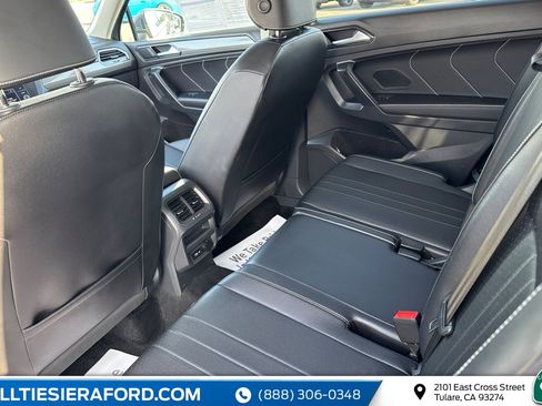 Used 2024 Volkswagen Tiguan SE image 13