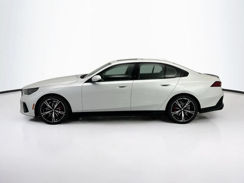New 2027 BMW 530i xDrive w/ M Sport Package AWD/4WD image 8
