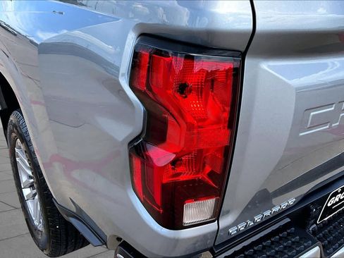 Used 2024 Chevrolet Colorado LT w/ LT Convenience Package II RWD image 28