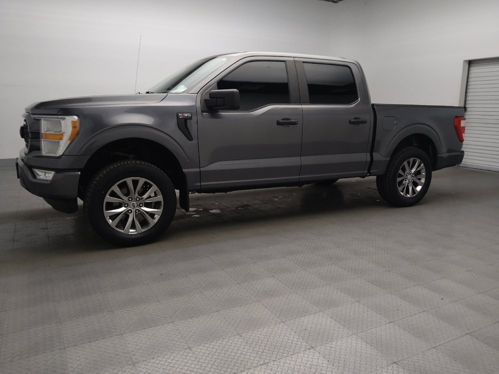 Used 2022 Ford F150 XL w/ STX Appearance Package RWD image 2