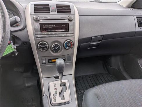 Used 2011 Toyota Corolla S image 11