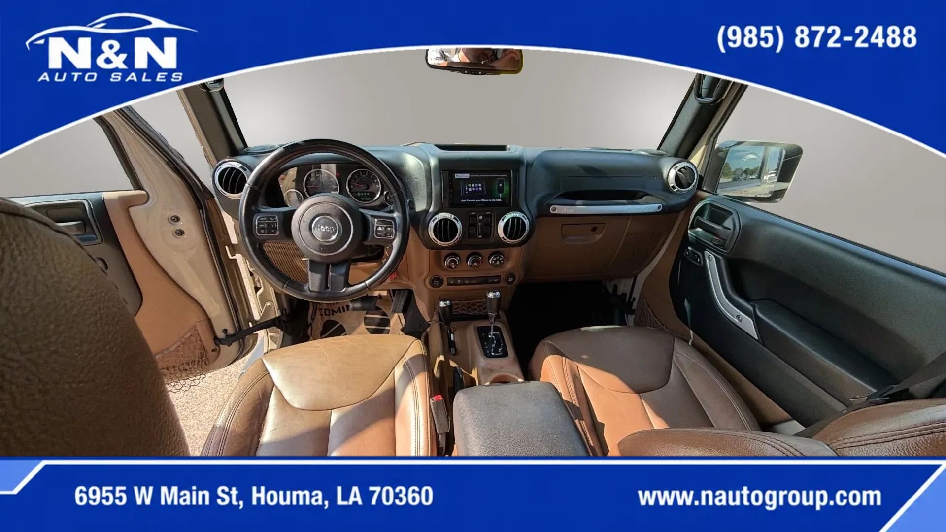 Used 2017 Jeep Wrangler Unlimited Sahara w/ Connectivity Group AWD/4WD image 17