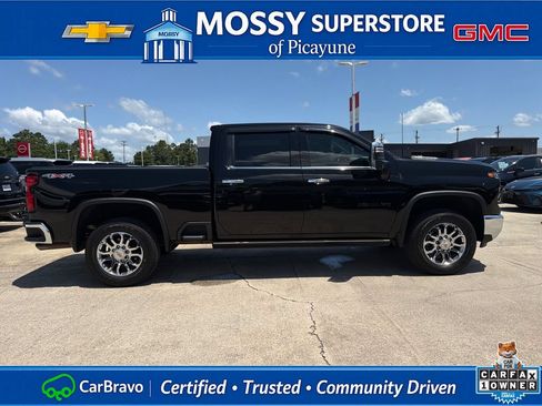 Certified 2024 Chevrolet Silverado 2500 LTZ w/ LTZ Plus Package AWD/4WD image 7