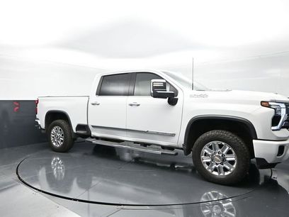 Used 2024 Chevrolet Silverado 2500 High Country w/ Z71 Off-Road Package