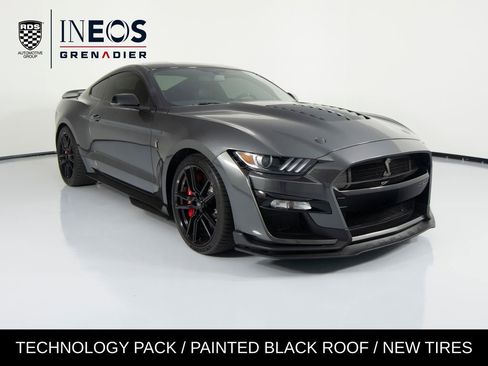 Used 2020 Ford Mustang Shelby GT500 w/ Technology Package RWD image 3