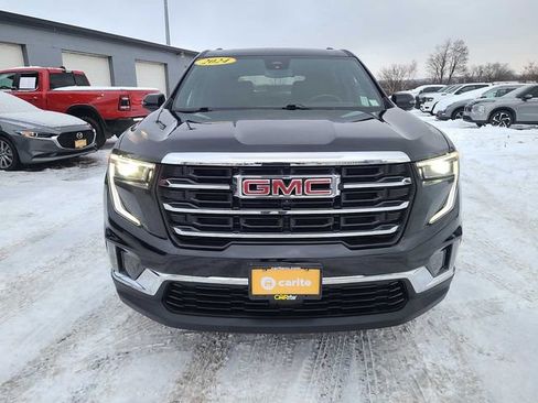 Used 2024 GMC Acadia Elevation image 3