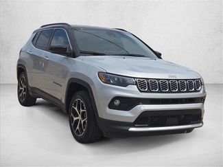 Used 2024 Jeep Compass Limited AWD/4WD video 3